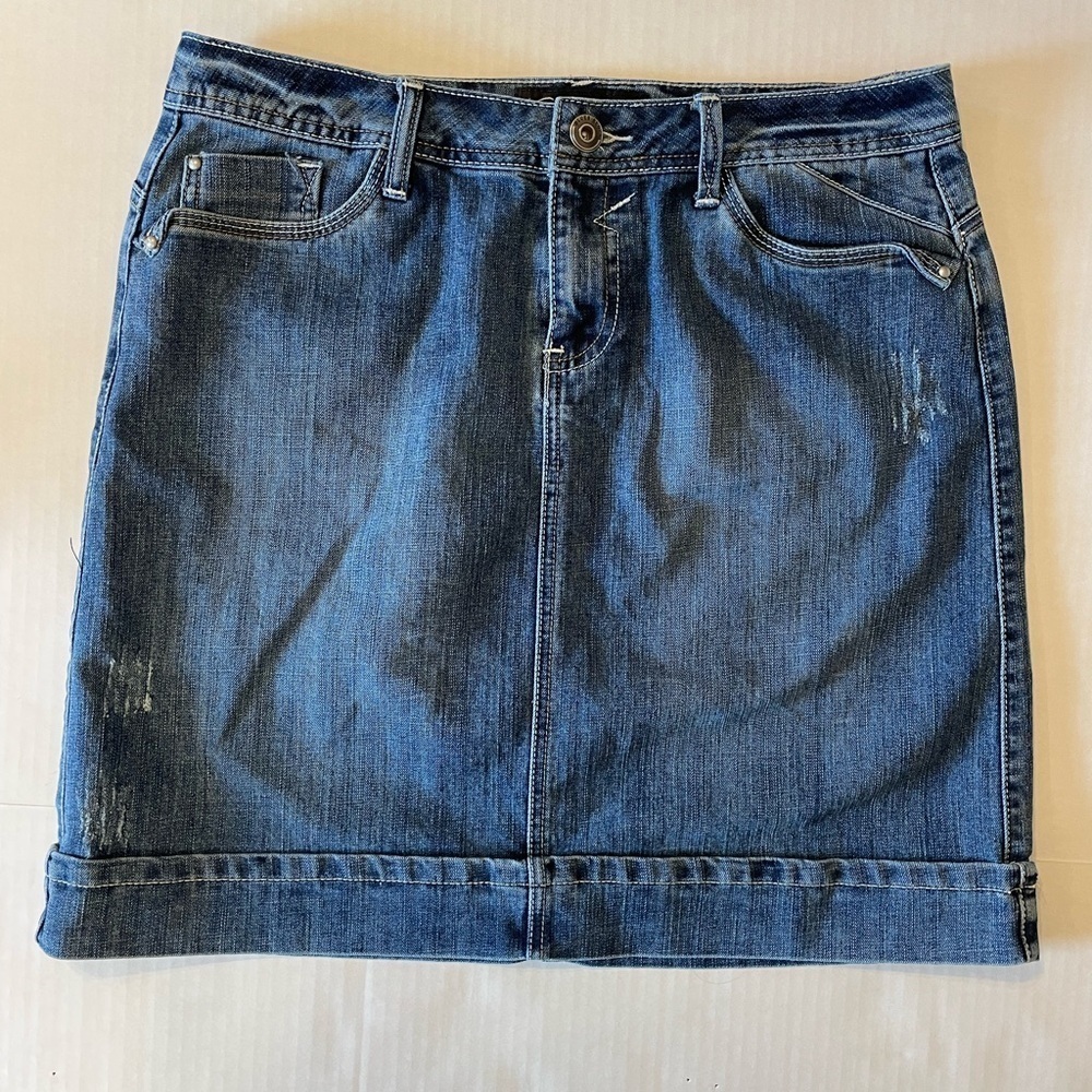 Christiana Zinn Distressed Denim Jean Skirt Size 8